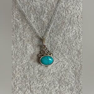 Vintage turquoise stone sterling silver necklace